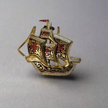 Vintage Toledoware Brooch - $182.44 MXN