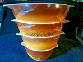 Vintage Pyrex Mixing Bowls Nesting Autumn Wheat Harvest pattern  #441,44... - $85.13