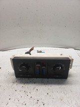 Temperature Control Front Manual Opt CJ3 ID 10395426 Fits 03-09 ENVOY 13... - $36.23