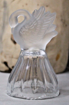 Swan Bell Clear &amp; Frosted Glass Decorative Collectible Bell 4.5&quot; Tall - £6.84 GBP
