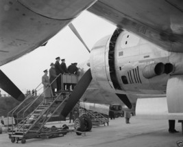 Boeing B-29 Superfortress engine Washington National Airport New 8x10 Photo - £6.90 GBP