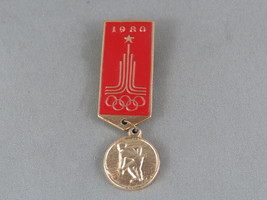 Vintage Summer Olympic Games Pin - Moscow 1980 Field Hockey Event- Medal... - $20.57 CAD