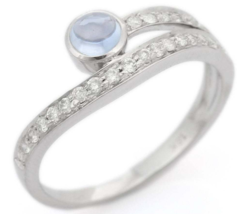 18K White Gold Sapphire Ring - £613.90 GBP