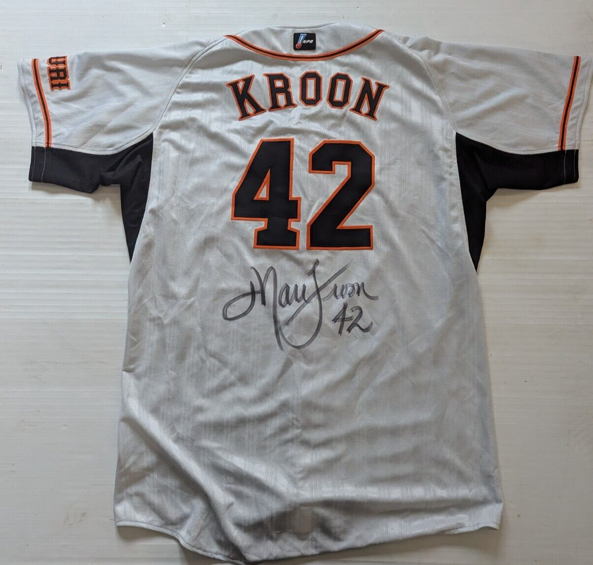 新作グッ Giants Yomiuri Jersey Signed #42 Kroon Marc and items similar 50 応援グッズ