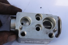 2007-2010 BMW 335i COUPE E92 AC EXPANSION VALVE BLOCK R2309 - $39.59