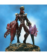 Painted Dungeons and Dragons Miniature Crab/Squid Creature - £29.43 GBP