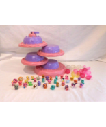 SQUINKIES Palace Surprise Tower Cake Display Holder Playset Bubbles Toys  - £19.43 GBP