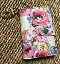 Betsey Johnson Pink Roses Floral/Flowers Fold Card Case Bifold Wallet Swivel Clp - £17.23 GBP