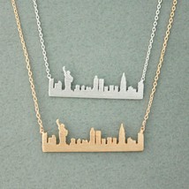 New York Skyline Necklace 1.25&quot; Tiny Cityscape Pendant City Scape Statue Liberty - £7.15 GBP