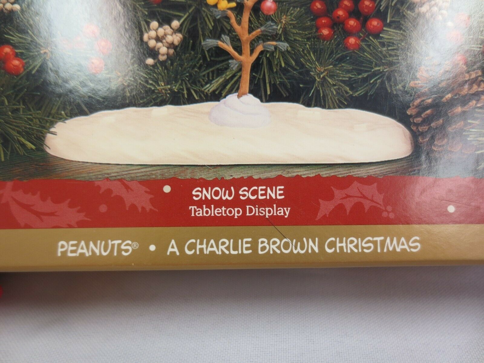 Hallmark Tabletop Display Hallmark A Charlie Brown Christmas Tabletop Display & Four Ornaments ...