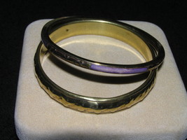 Estate LOT Purple Enamel &amp; Textured Brass Bangle Bracel - £7.37 GBP