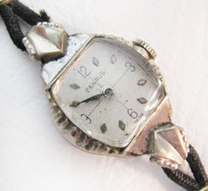 Vintage Ladies Benrus 10K White Gold RGP 17J Watch W/ 10K Gold RGP Clasp - Runs - £63.28 GBP