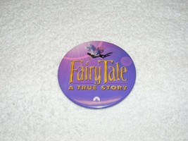 New 1997 &quot;Fairy Tale A True Story&quot; Movie Promo Pin Back Button Badge Vintage - £7.18 GBP