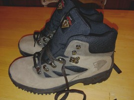 HERMAN SURVIVORS &quot;HAYES&quot; LEATHER LACE-UP HIKING/WORK BOOTS-9-NWOB-STYLE ... - $42.11 CAD