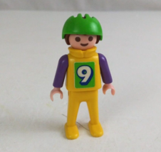 1981 Geobra Playmobile Children Sports Playing #9 Child 2&quot; Toy Figure (A) - £7.61 GBP
