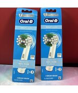 Lot Of 2 Oral B Daily Clean 3 Replacement Brush Heads - $267.85 MXN
