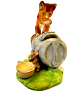 1984 LEFTON PORCELAIN FIGURINE CAT ON A OVERTURNED MILK CAN W/ MOUSE - $11.88