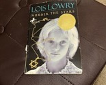 NUMBER THE STARS Lois Lowry 9780547577098 PB Book - $4.53