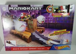 Hot Wheels Mario Kart - Boo&#39;s Spooky Sprint Track Set - First Appearance... - £30.63 GBP