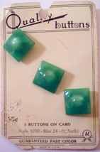 Set of 3 Green Quality Buttons on Card 30s 40s Deco Lucite? Vintage Plas... - $9.99