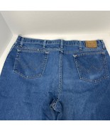 Wrangler Rugged Wear 39055Ps Medium Wash Denim Blue Jeans Mens 42X29 - $32.24 CAD