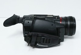 Panasonic HC-X2000 HD Flash Memory Camcorder - Black image 3