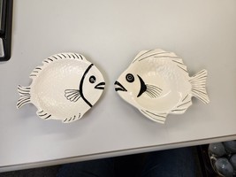 Lot Of 2 ceramic Black And White Fish shaped plates signed by artist Evelyn - £14.90 GBP
