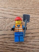 LEGO City Airport Worker Minifigure with Shovel - £3.02 GBP