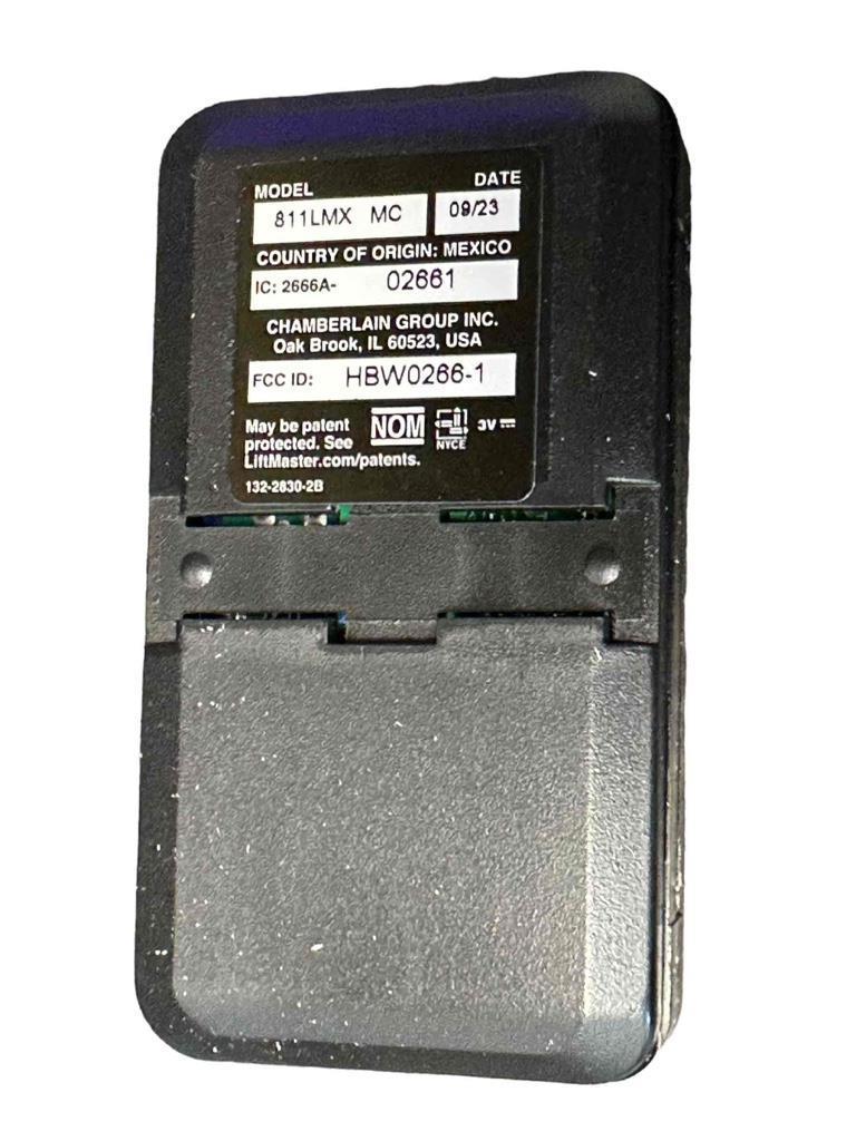 NEW LiftMaster 811LMX 1Button Programmable DIP Gate Remote Control