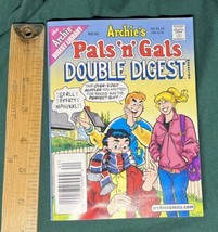 Archie&#39;s Pals &#39;n&#39; Gals Double Digest Magazine Issue No. 62-Jan 2002 - Pa... - $4.00