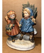 Avon 1981 Christmas Memories Statue “Sharing The Christmas Spirit” - $9.50