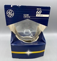 GE 60 Watt Globe Crystal Light Bulb Medium Base 60 G40/CL - $146.78 MXN