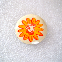Vintage Elise the Cow Borden Dairy Company Metal Tab Button - $10.77 CAD