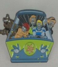 Scooby-Doo The Mystery Machine Van Front View Lapel Pin - £5.33 GBP