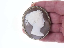 Large Antique 14k Gold Sardonyx Shell cameo with natural pearls pendant/brooch - £1,504.28 GBP