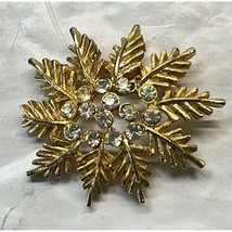 Vintage Gold Tone Floral Brooch Rhinestone Pin Autumn Leaves Cluster 1.5&quot; - £16.51 GBP