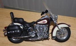 FRANKLIN MINT 1:10 SCALE DIECAST MODEL HARLEY DAVIDSON HERITAGE SOFTAIL ... - $18.95