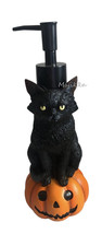 Avanti Halloween Black Cat Pumpkin Resin Soap Lotion Pump Dispenser Spooky Scary - £23.48 GBP