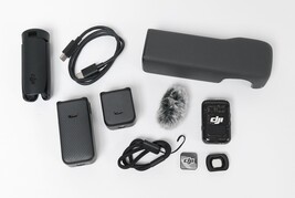 DJI Osmo Pocket 3 Creator Combo 3-Axis Gimbal Camera CP.OS.00000302.01 image 7