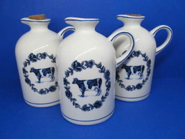 Molly Hatch Anthropologie Blue Cow Pitchers Bundle of 3 - £47.30 GBP