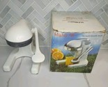 Metrokane Mighty OJ Citrus Fruit Manual Juicer All White Vintage Tested - £26.44 GBP