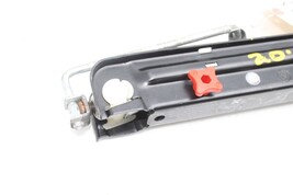 BMW E46 1095405 OEM EMERGENCY JACK E6217 image 3