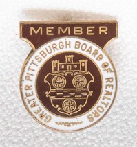 Vintage Maggiore Pittsburgh Board Di Realtors Pin Pinback Tob - £27.13 GBP