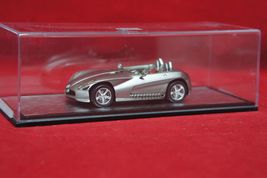 Resin Car 1/43 scale Spark &quot;Mercedes Benz F400 Concept 2001&quot; #S1014 Silver  - £78.69 GBP