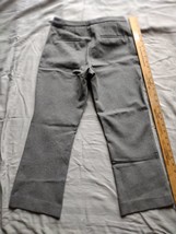 Max &amp; Mia Women Capri Gray Dress Pant Size XS NEW without tags - $14.85