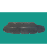 2011-2016 BMW 550I F10 REAR BUMPER LOWER BOTTOM CENTER GUIDE OEM  - $1,288.90 MXN