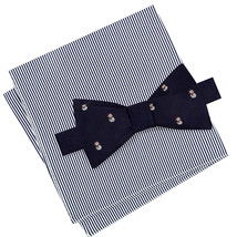 Tommy Hilfiger Navy Santa Hat Snowman Self Bow Tie Stripe Pocket Square Silk Set - £19.65 GBP