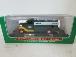 HESS 2000 MINIATURE HESS FIRST TRUCK HEADLIGHTS WORKS BOXED S1 - $5.53
