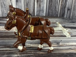 VINTAGE CAST IRON CLYDESDALE DRAFT HORSES FOR BEER WAGON SET OF 2 (B) - $23.25 CAD