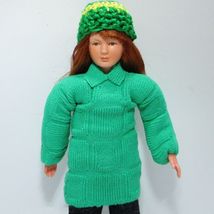 0177 lady green sweater red hair 4 thumb200